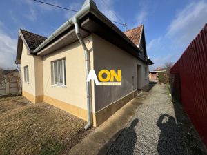 Casa 5 camere, zona Micesti, 900 mp teren, ideala pt doua familii - imagine 2