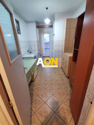 Apartament cu 3 Camere, Etaj Intermediar, Zona Parc Cetate - imagine 7