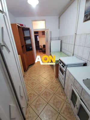 Apartament cu 3 Camere, Etaj Intermediar, Zona Parc Cetate - imagine 6