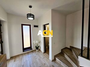 1/2 Duplex, 4 camere, mobilat, utilat, 230 mp, zona Lipoveni - imagine 8