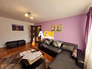 Apartament 3 Camere, Decomandat, 69 mp + balcon, Etaj 4, Zona Cetate - imagine 5