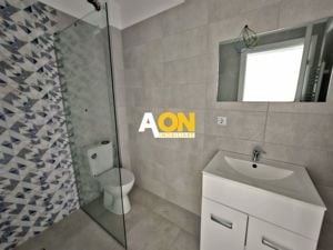 Apartament 2 camere, 43 mp utili + balcon 9 mp,  etaj 3, bloc nou - imagine 9