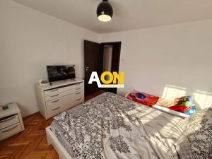 Apartament 3 Camere, Decomandat, 69 mp + balcon, Etaj 4, Zona Cetate - imagine 9