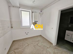 Apartament 2 camere, 43 mp utili + balcon 9 mp,  etaj 3, bloc nou - imagine 8