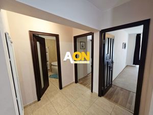 Apartament 3 camere, 75 mp utili, cu terasa 48 mp, boxa 23 mp, Cetate - imagine 7