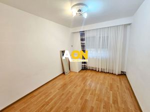 Apartament 3 camere, 78 mp, etaj 3, zona Liceului Sportiv - imagine 12