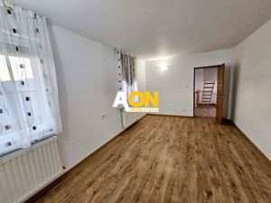 Apartament tip Penthouse, 4 camere, 2 bai, 108 mp utili + boxa, Centru - imagine 11