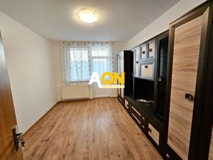 Apartament tip Penthouse, 4 camere, 2 bai, 108 mp utili + boxa, Centru - imagine 6