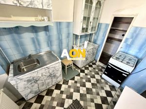 Apartament cu 3 Camere, Etaj 2, Decomandat, Zonă Ultracentrală - imagine 7