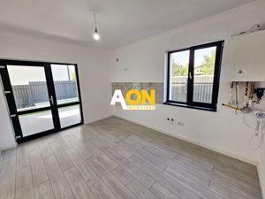 1/2 Duplex finisat la cheie, 4 camere, 231 mp teren, Cetate - imagine 7