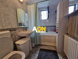 Apartament 3 camere decomandat, mobilat, utilat, Cetate - imagine 12