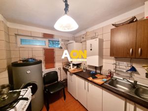 De vanzare casa 5 camere , 886mp teren, zona Alba-Micesti - imagine 13