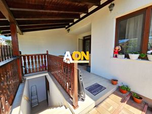 1/2 Duplex mobilat, utilat, 4 camere, pivnita, 200 mp teren - imagine 15