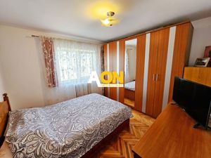 Apartament 3 camere, decomandat, Cetate, zona Kaufland - imagine 9