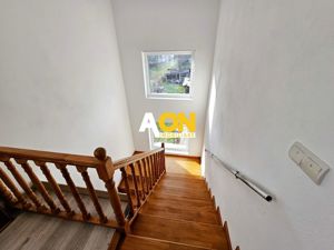 Casa semifinisata, 4 camere, 1755 mp teren, la asfalt, zona Paclisa - imagine 9