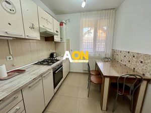 Casă de Tip Înșiruită, 3 Camere, Mobilată Complet, Zona Centru - imagine 8