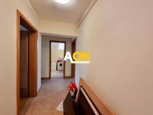 Apartament 2 camere, decomandat, cartier rezidential, Cetate - imagine 8