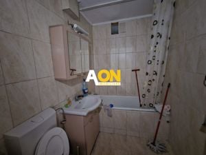 Apartament 3 camere, 78 mp utili, etaj 4 + pod + boxa 7 mp, Cetate - imagine 6