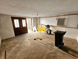 Casa tip duplex, 4 camere, garaj. Cetate, zona HCC - imagine 17