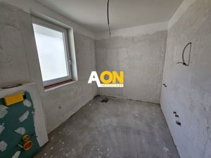 Casa 3 camere + garaj, la cheie, 400 mp teren, zona Lipoveni - imagine 4