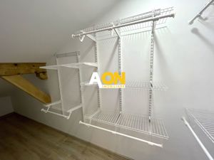 Apartament cu 3 camere, balcon, garaj, boxa si scara interioara - imagine 15