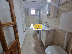 Apartament Renovat 2 Camere Decomandat, Cu Balcon - imagine 7