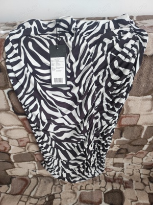 Vând rochie și fusta - imagine 2