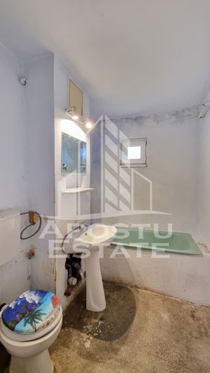 Apartament 4 camere, etaj intermediar, centrala proprie, zona Lipovei - imagine 7