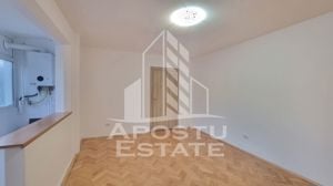 Apartament 3 camere, etaj intermediar, zona Circumvalațiunii - imagine 2