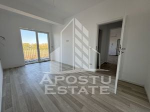 Penthouse cu 3 camere, 2 bai in zona Lidl,  disponibil imediat, Giroc. - imagine 5