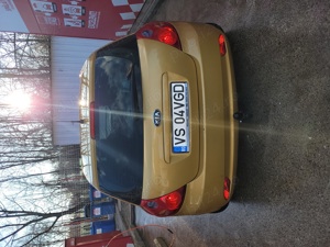 Vand Kia Ceed 2008 1.6 CRDI - imagine 2