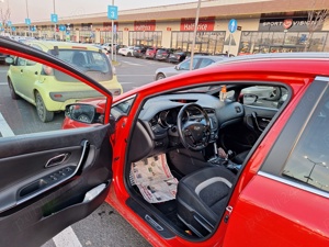 Kia ceed 1.6 diesel - imagine 6