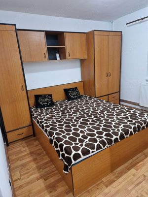 Închiriez Apartament 2 camere , decomandat, et.1, parculet Rovine, centrala termica - imagine 7