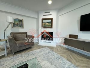 Apartament central ultramodern cu scară interioară - imagine 2