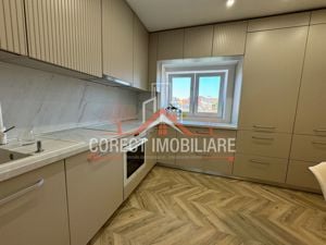 Apartament central ultramodern cu scară interioară - imagine 13