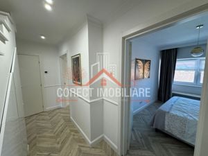 Apartament central ultramodern cu scară interioară - imagine 15