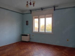 Casa de vanzare aproape de trecere de frontiera in localitatea BIHARKERESZTES  - imagine 3