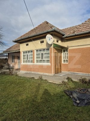 Casa de vanzare Nazna strada Principala 1400 mp teren - imagine 12