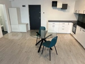 Apartament, 2 camere, 54mp, parcare, zona Vivo - imagine 4