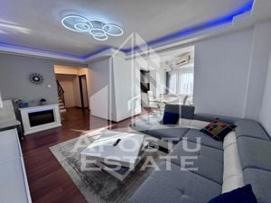 Apartament tip penthouse cu 5 camere pe doua nivele, zona Fabric