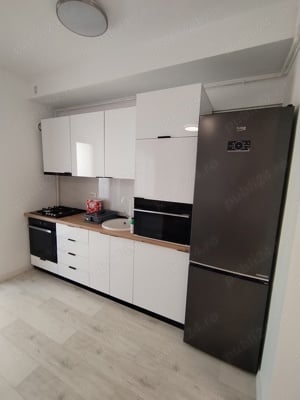 Inchiriez apartament in bloc nou - imagine 2