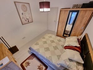 2Cam-Lux-Aradului-5 Min de Iulius Town-Zona Centrala-55 MP-1 Balcon-122000 Euro- Negociabil - imagine 9