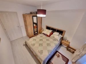 2Cam-Lux-Aradului-5 Min de Iulius Town-Zona Centrala-55 MP-1 Balcon-122000 Euro- Negociabil - imagine 10