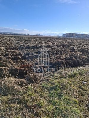 TEREN INTRAVILAN PENTRU CONSTRUCTIE BLOCURI-20000 MP, ZONA CALEA SURII MICI - imagine 5