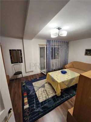 Apartament 3 camere - Zona Lipovei - Centrala Proprie - imagine 3