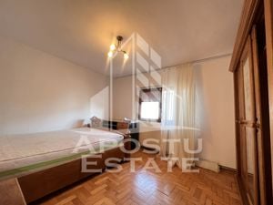 Apartament cu 3 camere, centrala proprie, zona Bucovina - imagine 4