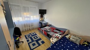 apartament de vanzare 2 camere Vasile Goldis 60 mp - imagine 16