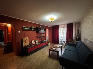 Apartament 2 camere, etaj intermediar, zona Mihai Viteazul, Radauti