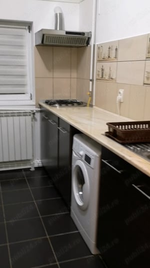 Închiriez apartament 3 camere  - imagine 2