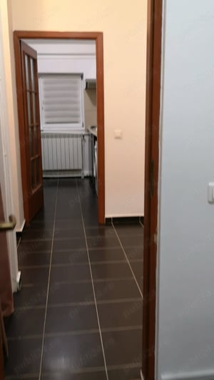 Închiriez apartament 3 camere  - imagine 4